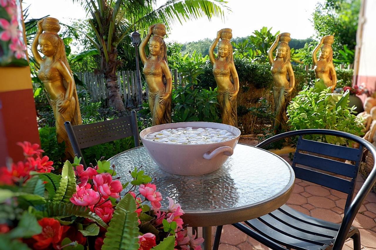 Bali Boutique Hotel Suratthani Surat Thani Buitenkant foto